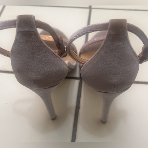 New Steve Madden Women Heels Size 7 M - Picture 12 of 12
